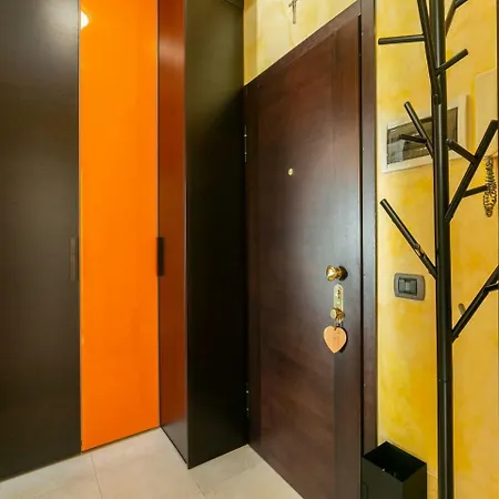 The Best Rent - Lovely Studio With Balcony 公寓