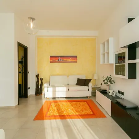 公寓 The Best Rent - Lovely Studio With Balcony