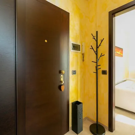 The Best Rent - Lovely Studio With Balcony 公寓 *